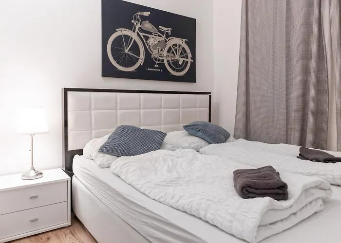 Spacious 2br With Ideal Location For Long
