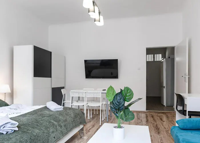 Apartment Spacious 2br With Ideal Location For Long