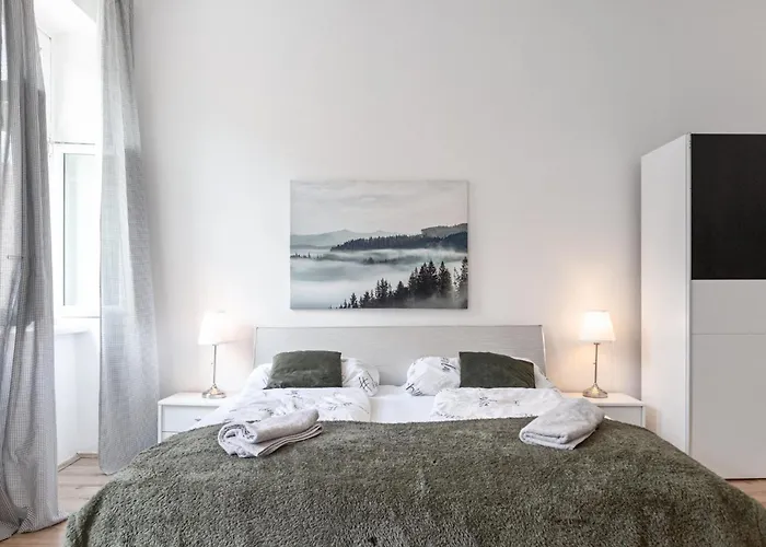 Spacious 2br With Ideal Location For Long * Vienna