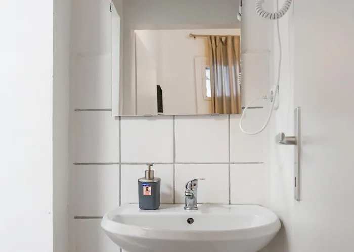 Spacious 2br With Ideal Location For Long Apartment