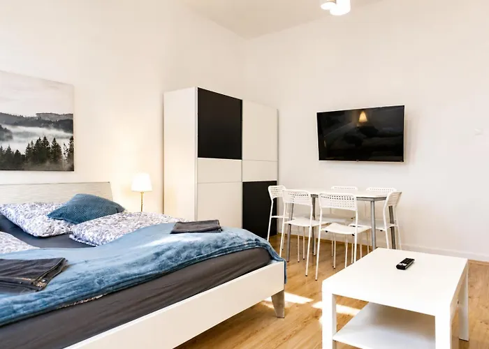 Spacious 2br With Ideal Location For Long